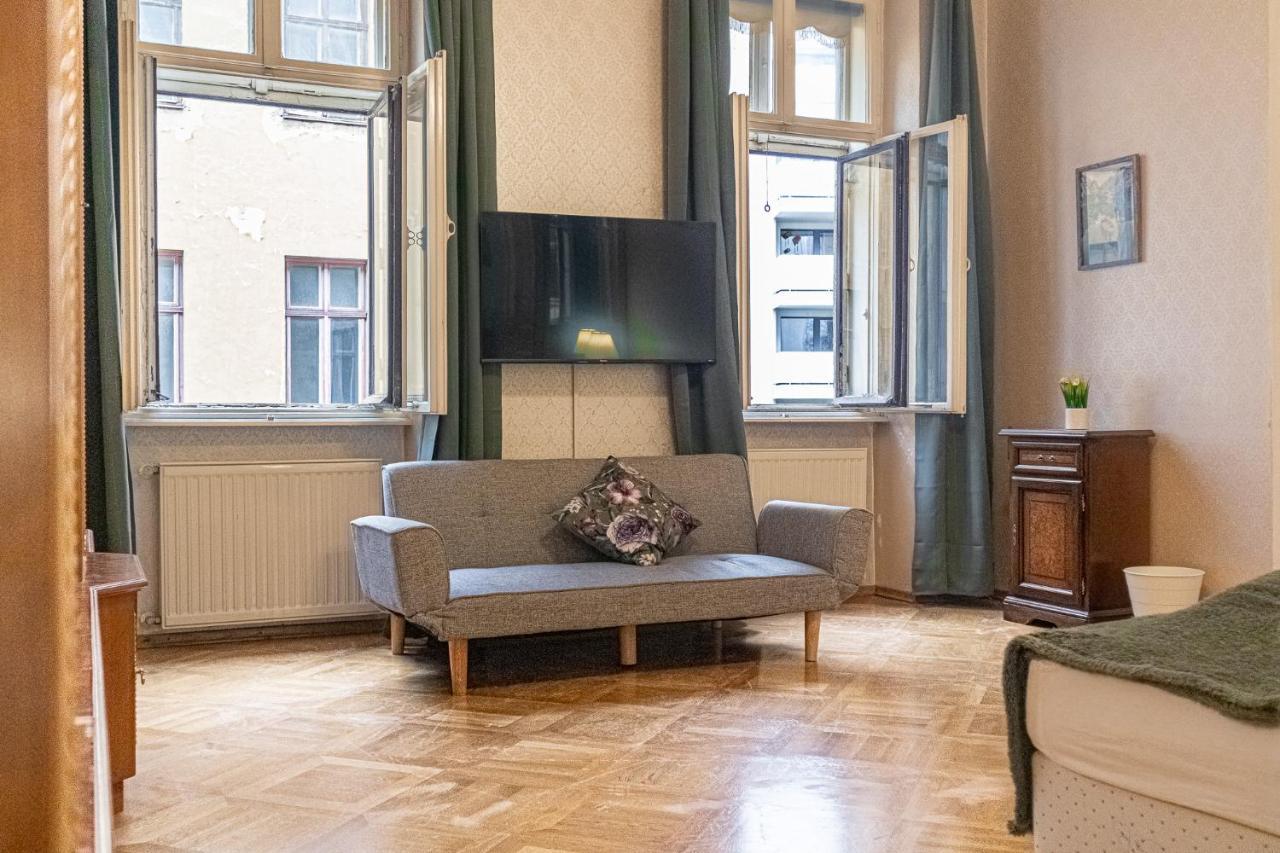 Apartament Friendly 4br Shared Apt- Near Downtown